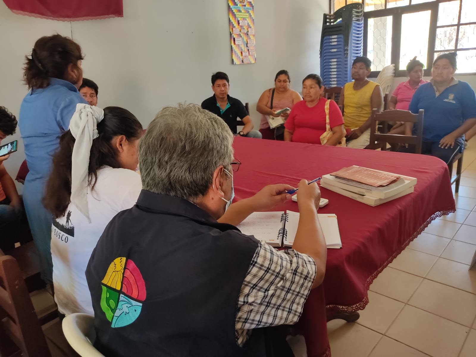 LA DEFENSORÍA DEL PUEBLO REALIZA EL SEGUIMIENTO A LAS ACCIONES DE LAS AUTORIDADES EN EDUCACIÓN DEL MUNICIPIO DE PUERTO VILLARROEL PARA GARANTIZAR EL ACCESO A LA EDUCACIÓN DEL PUEBLO INDÍGENA YUQUI.