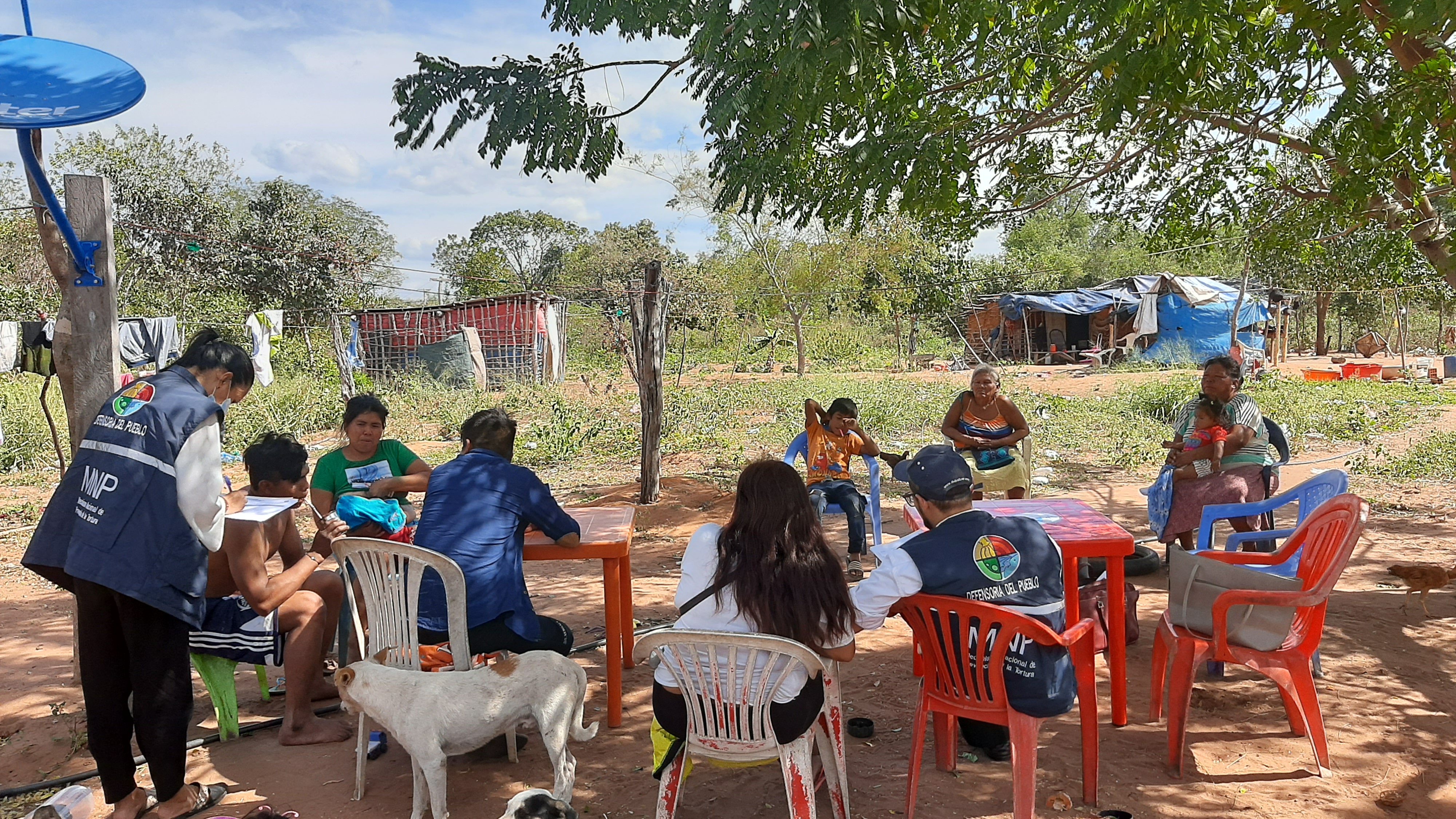 LA DEFENSORÍA DEL PUEBLO CONSTATA QUE NIÑAS, NIÑOS DE LA COMUNIDAD INDIGENA AYOREA EN EL CARMEN RIVERO TORREZ NO CUENTAN CON DOCUMENTOS DE INDENTIDAD Y NO ASISTEN A LA ESCUELA