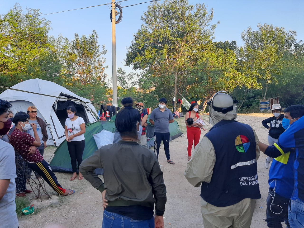 DEFENSORÍA DEL PUEBLO CONSTATA  VULNERACIÓN DE DERECHOS CONSTITUCIONALES A NIÑOS, NIÑAS Y PERSONAS ADULTAS BOLIVIANAS RETENIDOS EN LA FRONTERA ENTRE BOLIVIA Y BRASIL