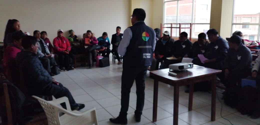 DEFENSORÍA DEL PUEBLO REALIZA TALLER EDUCATIVO DE DD.HH. CON LOS DOCENTES DE LAS UNIDADES EDUCATIVAS DEL MUNICIPIO DESAGUADERO