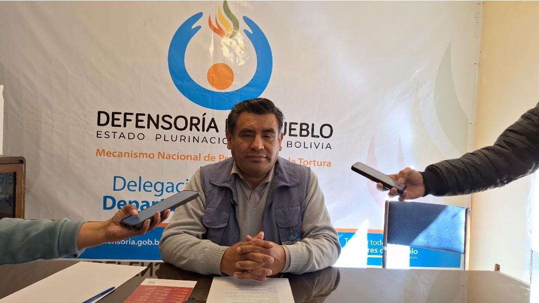 LA DEFENSORÍA DEL PUEBLO EN ORURO ACTIVA MESA DE REGISTRO PARA CASOS DE VULNERACIÓN DE DERECHOS DE TRABAJADORES DE LA PRENSA