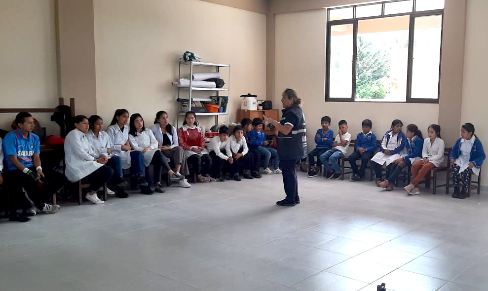 200 ESTUDIANTES DE LOS NARANJOS SE FORTALECEN EN LIDERAZGO, PREVENCIÓN DE VIOLENCIA Y USO ADECUADO DEL AGUA