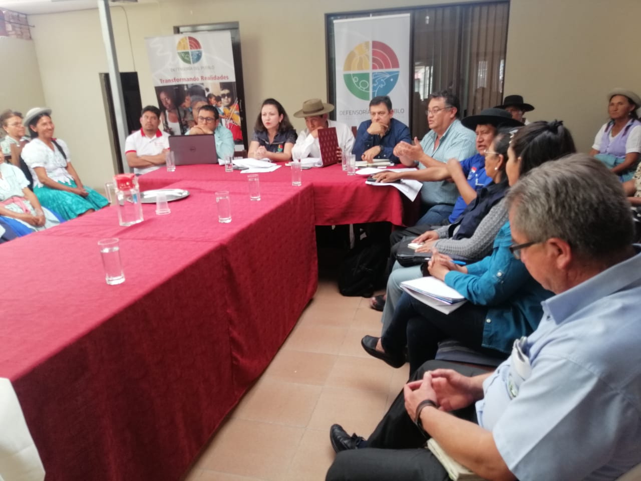 DEFENSORÍA DEL PUEBLO LOGRA CUARTO INTERMEDIO EN MOVILIZACIÓN DEL SECTOR CAMPESINO TRAS GESTIONAR COMPROMISOS DE LOS GOBIERNOS DEPARTAMENTAL Y MUNICIPAL DE TARIJA