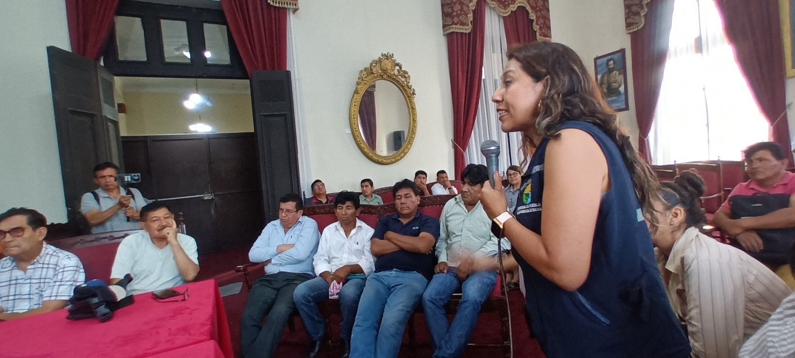 DEFENSORÍA DEL PUEBLO PROMUEVE EL DIÁLOGO EN CONFLICTO POR EL ALZA DE PASAJES EN TARIJA