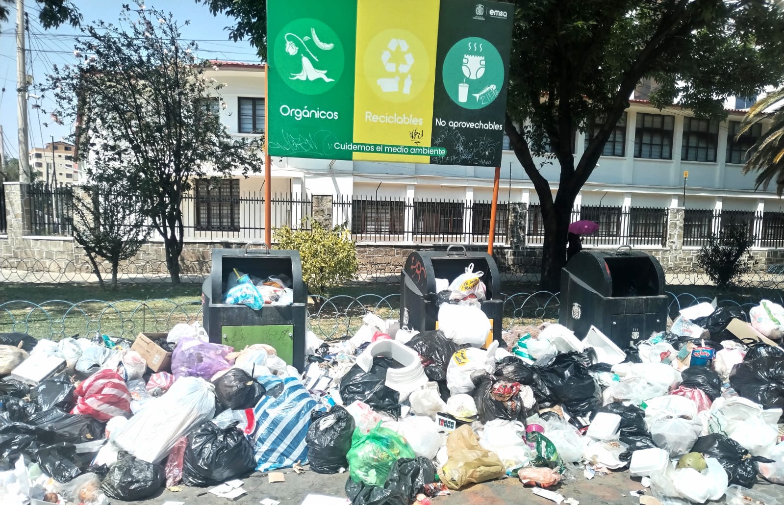 Defensoría del Pueblo insta a recurrir al diálogo en conflicto por cierre de botadero de K’ara k’ara en Cochabamba