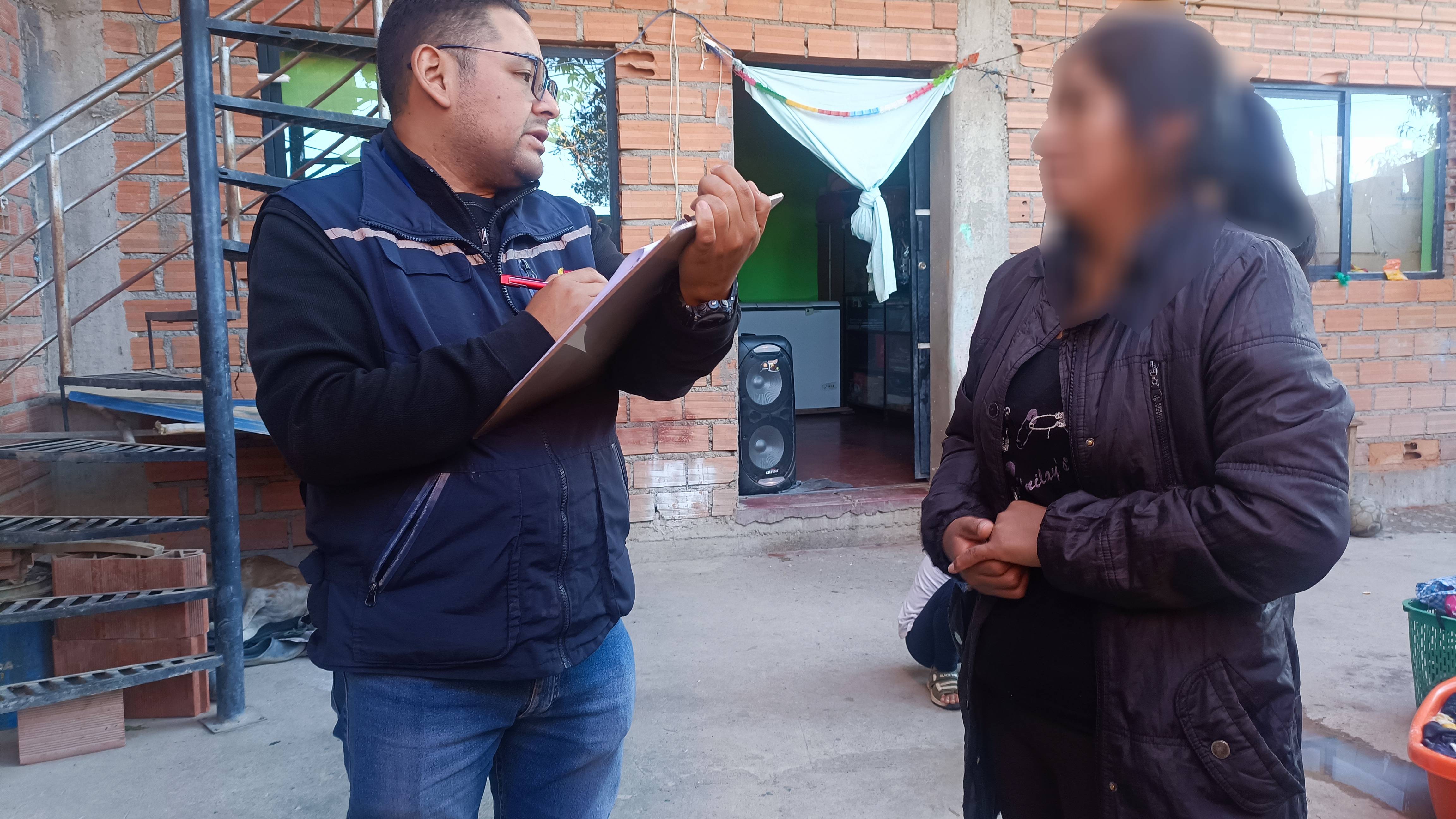 EN TARIJA, MUJER VÍCTIMA DE VIOLENCIA RETORNA A SU DOMICILIO TRAS INTERVENCIÓN DE LA DEFENSORÍA DEL PUEBLO