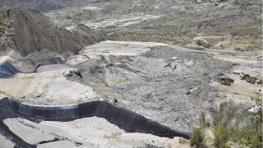 DEFENSORÍA DEL PUEBLO DEMANDA RESPUESTA TÉCNICA SOBRE EL PROBLEMA DE LA BASURA EN LA PAZ