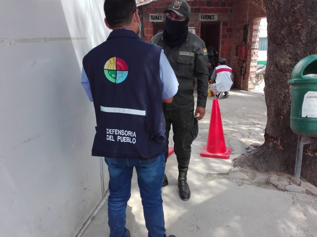 DEFENSORÍA DEL PUEBLO EXIGE A LA POLICÍA BOLIVIANA Y A LA DIRECCIÓN DE RÉGIMEN PENITENCIARIO ACCIONES CONCRETAS PARA FRENAR VIOLENCIA E IRREGULARIDADES EN EL RECINTO DE MORROS BLANCOS