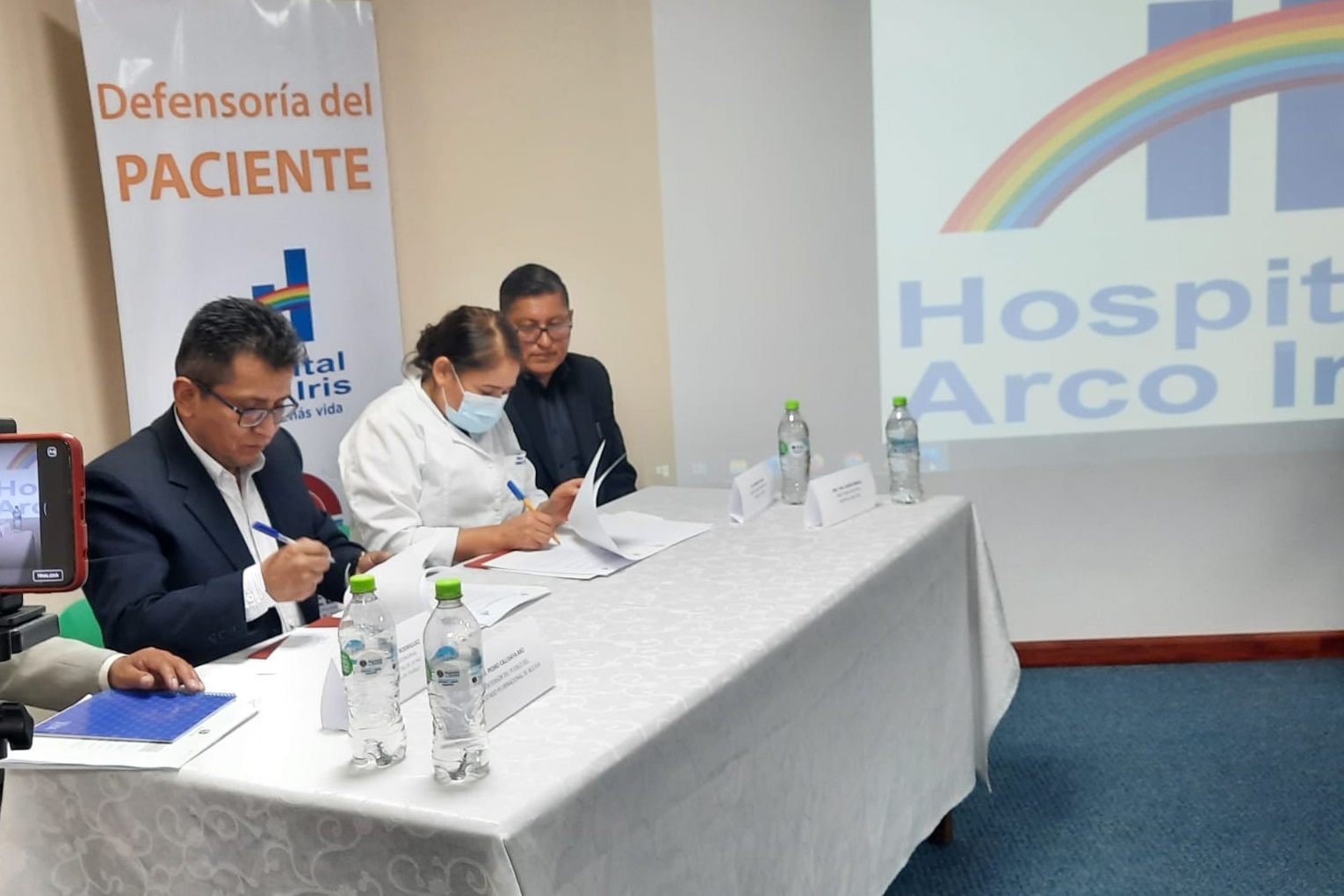 Defensoría del Pueblo y Hospital Arco Iris restablecen funcionamiento de la oficina del Defensor del Paciente