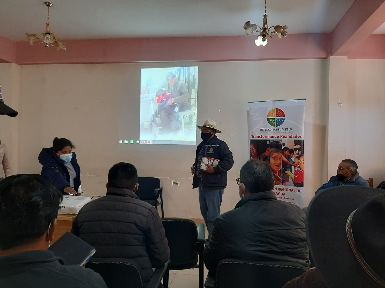 DEFENSORÍA DEL PUEBLO SOCIALIZA INFORME DEFENSORIAL SOBRE COMPLEMENTO NUTRICIONAL CARMELO A INSTITUCIONES DEL ESTADO EN EL NORTE POTOSÍ