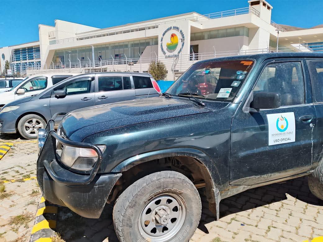 ACCIDENTE DE BUS ESCOLAR EN UNCÍA: DEFENSOR DEL PUEBLO RECUERDA QUE LA POLICÍA BOLIVIANA DEBE GARANTIZAR LA SEGURIDAD DEL TRANSPORTE ESCOLAR