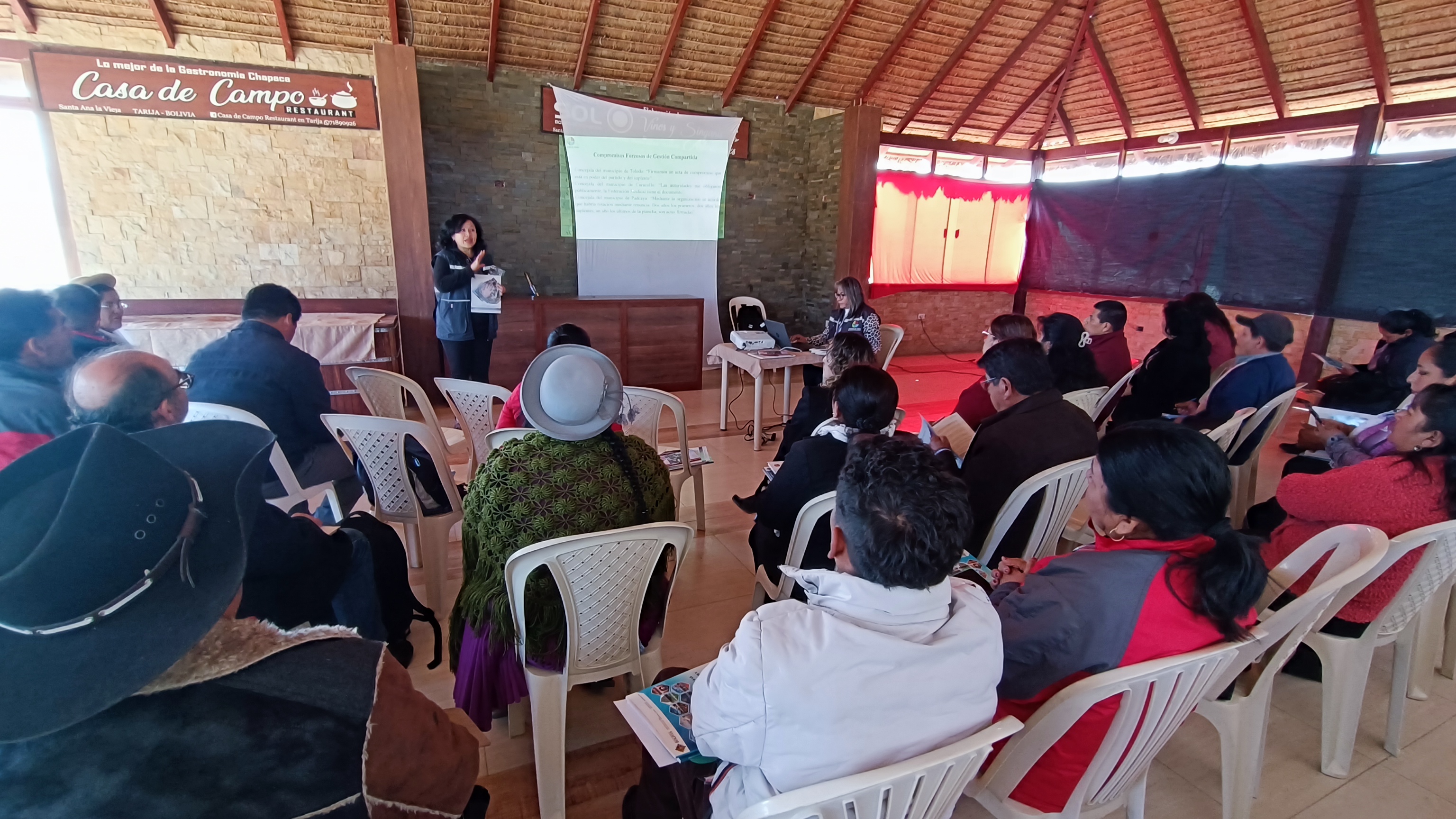 La Defensoría del Pueblo en Tarija presenta Informe Defensorial sobre Acoso y Violencia Política hacia Mujeres en Función Pública