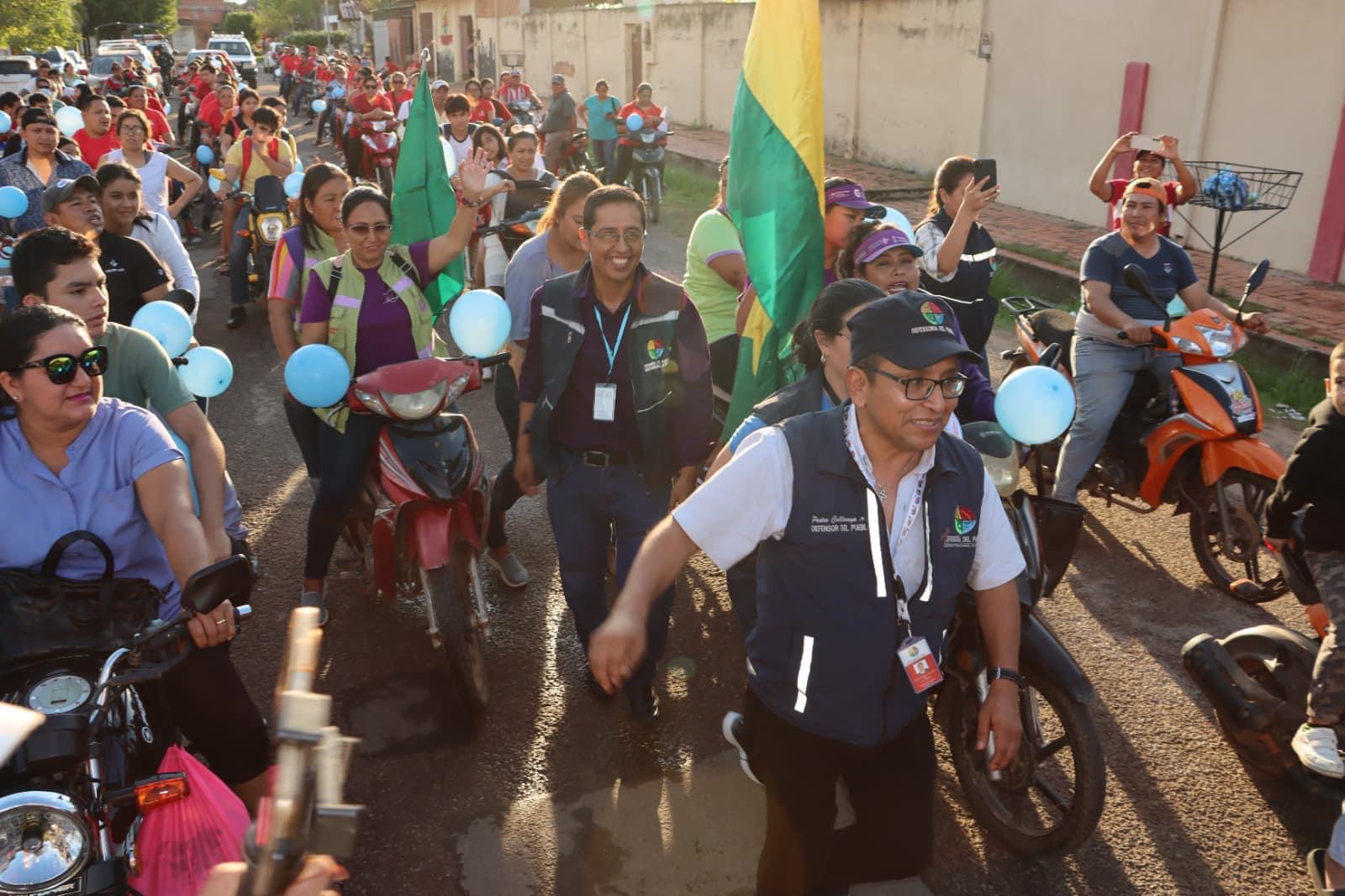 DEFENSOR DEL PUEBLO LLEVA ADELANTE CARAVANA POR EL DERECHO A LA EDUCACIÓN DE LAS PERSONAS CON DISCAPACIDAD AUDITIVA EN LA CIUDAD DE TRINIDAD